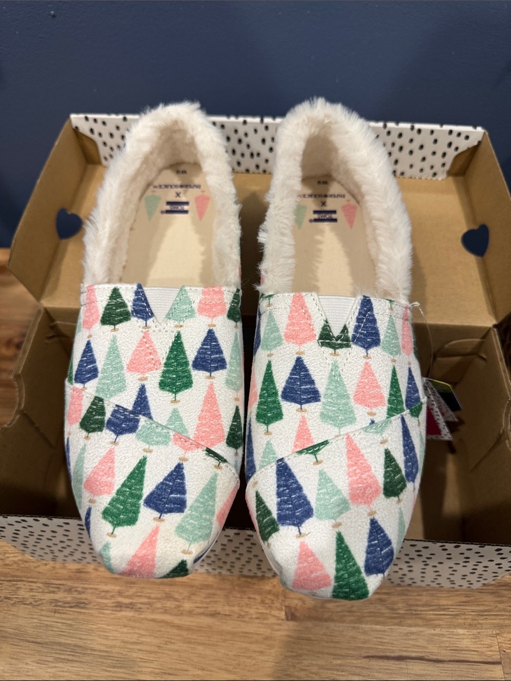 Toms x Paper Source Alparagata Slip-On Fur Lined Shoes 8